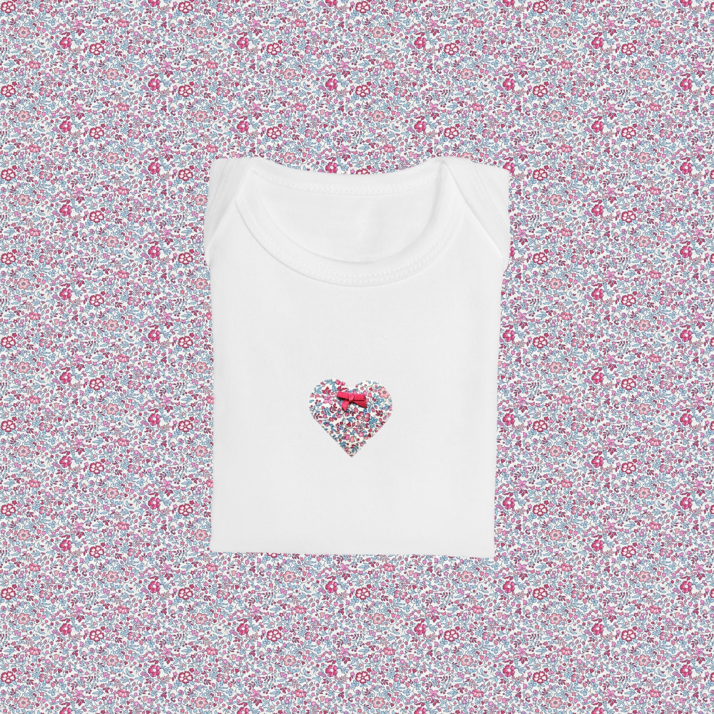 Short Sleeve Bodysuit - Heart Pink